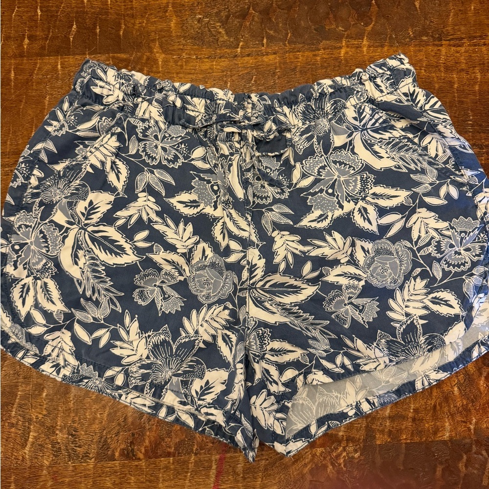 American Eagle Outfitters Blue Floral Drawstring Shorts
